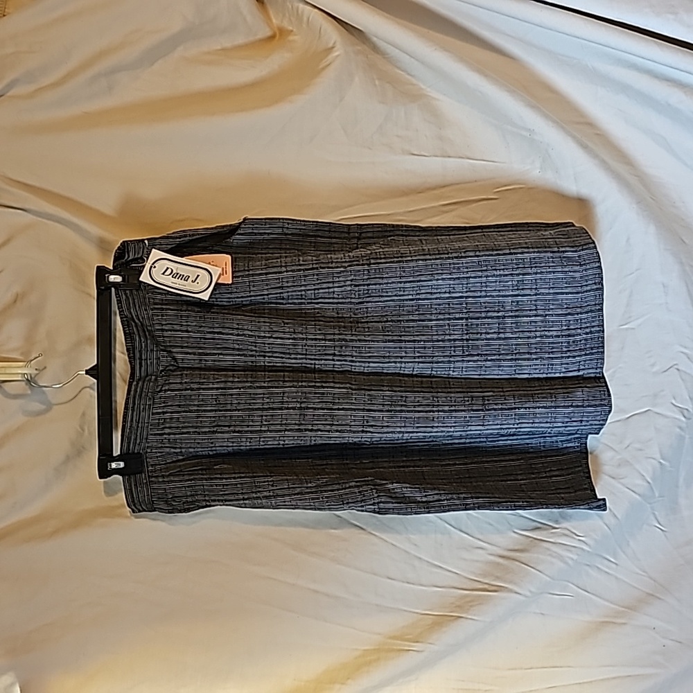 Dana J skirt